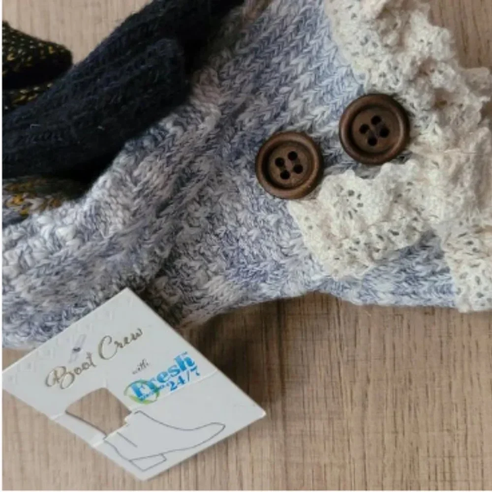 Gold Toe Cable Button Crew Boot Socks 2 Pair Shoe size 6-9 Women's New